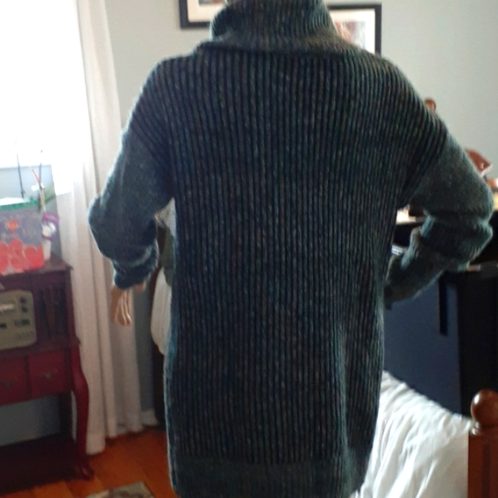 🛍Leo and Nicole Wool blend multicolored long sleeve turtleneck sweater size M - Picture 4 of 12